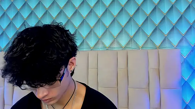 Sofia-Ethan online show from 07.06.26