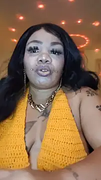 Snapshot of NailGoddessnow chatting on 09.14.25 NailGoddessnow online show from 09.14.25