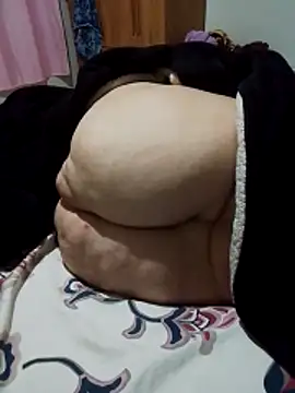 MegaAssMature online show from 06.14.26
