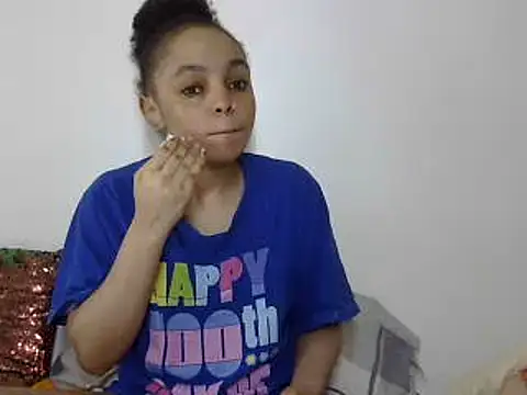 silk couple1 online show from 06.20.26