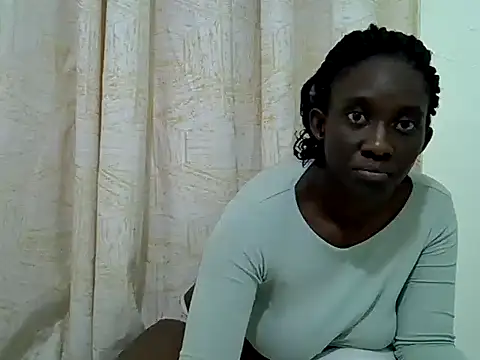 ebony dessy online show from 05.18.26