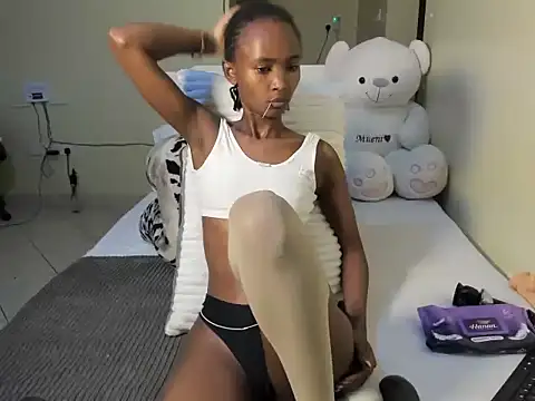 KendiLuxe online show from 05.30.26