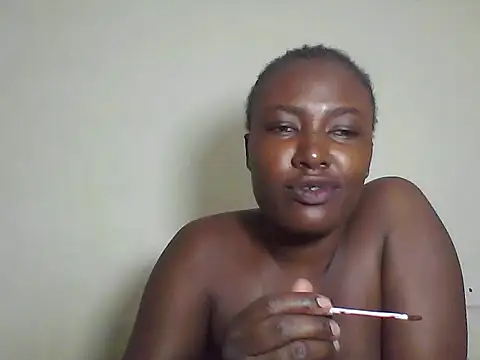 Snapshot of Blackqueen5 chatting on 07.12.26 Blackqueen5 online show from 07.12.26