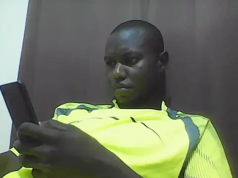 Snapshot of BBC_SEXY chatting on 05.18.26 BBC SEXY online show from 05.18.26