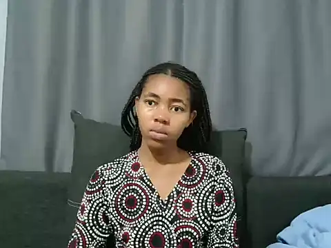 Snapshot of MidnightNala chatting on 05.30.26 MidnightNala online show from 05.30.26