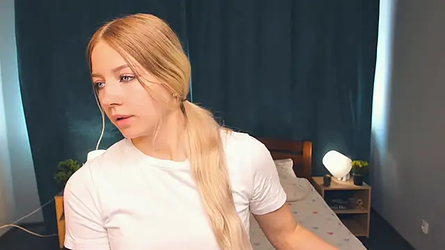 DeniseMekus online show from 06.12.26
