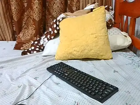 sweet naughty online show from 06.06.26