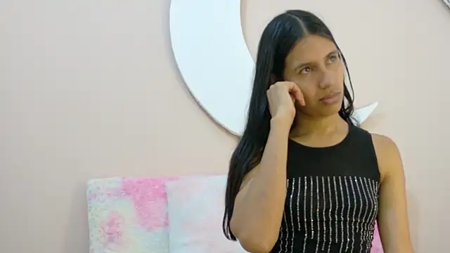 SamanthaLaurent online show from 06.30.26