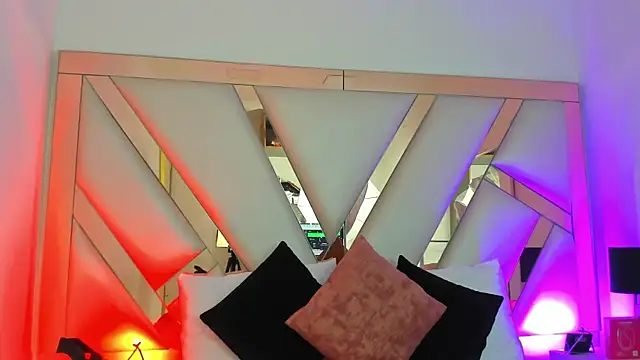 AliceCruzz online show from 07.10.26