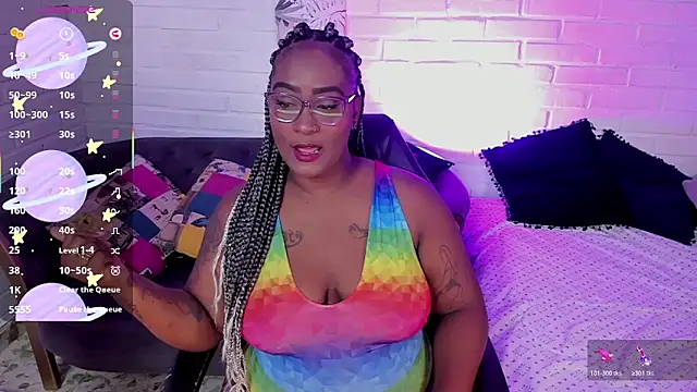 alison daniels  online show from 04.14.26