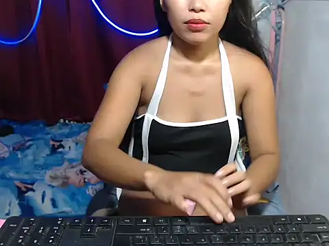 Snapshot of Madeline_Lover chatting on 05.28.26 Madeline Lover online show from 05.28.26