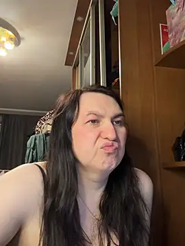 EvaBeautyXxX online show from 05.16.26