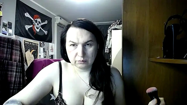 EvaBeautyXxX online show from 05.22.26