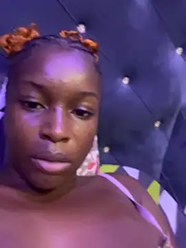 SassyPaulette online show from 05.29.26