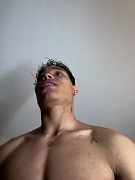 NelModel1 online show from 07.03.26