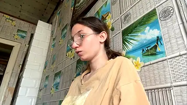 SparkleJebb online show from 05.17.26