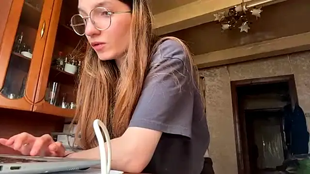 SparkleJebb online show from 05.24.26