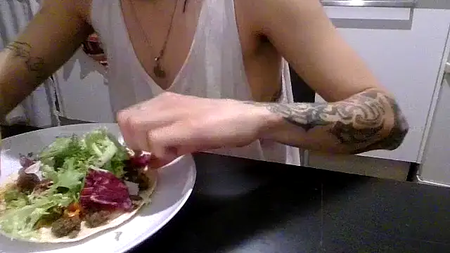 s3nsualfairy0 online show from 05.20.26
