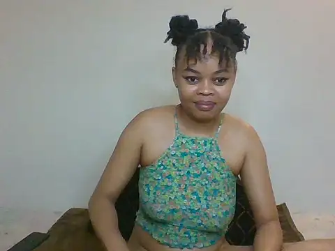 Snapshot of cessylolla8 chatting on 07.09.26 cessylolla8 online show from 07.09.26