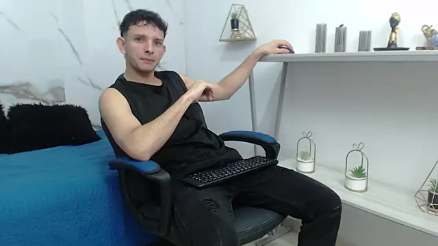 keen black  online show from 05.28.26