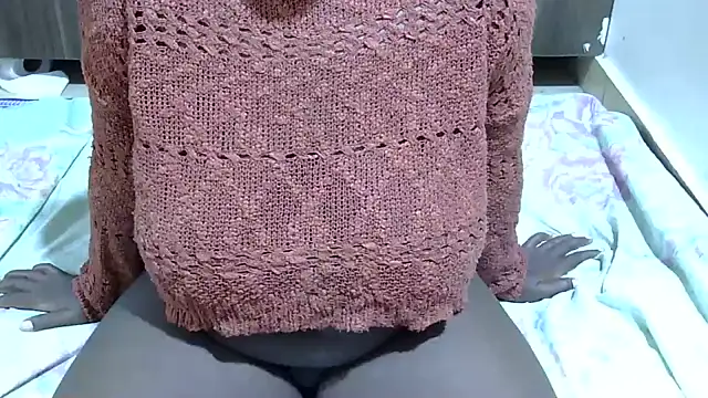Snapshot of RawHoneyXo- chatting on 05.21.26 RawHoneyXo- online show from 05.21.26
