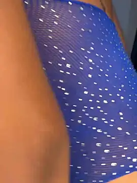 Snapshot of sexyie_caramel chatting on 07.15.26 sexyie caramel online show from 07.15.26