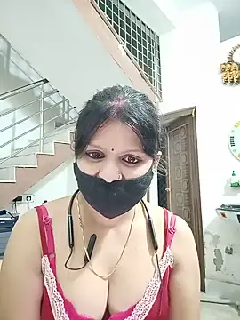ZOYA-STRIP online show from 06.12.26