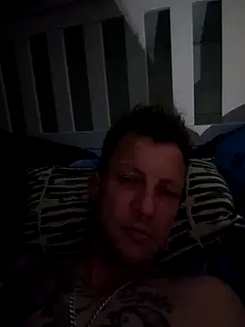 Snapshot of swissguy007 chatting on 05.31.26 swissguy007 online show from 05.31.26