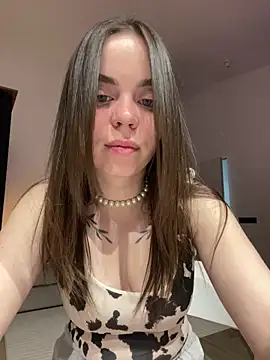 summerDESIRE online show from 05.18.26