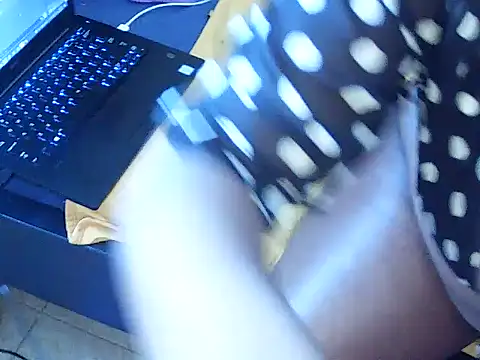 Snapshot of luna-elera chatting on 06.10.26 luna-elera online show from 06.10.26