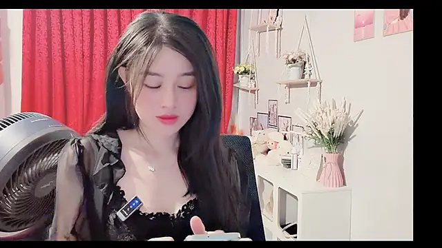 Bee-Cherry online show from 06.07.26