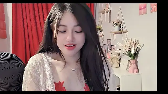 Bee-Cherry online show from 06.24.26