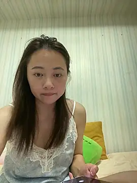Snapshot of CRROO-AA chatting on 06.30.26 CRROO-AA online show from 06.30.26