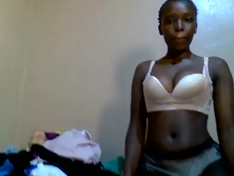 Snapshot of sexy_tessiah chatting on 05.20.26 sexy tessiah online show from 05.20.26