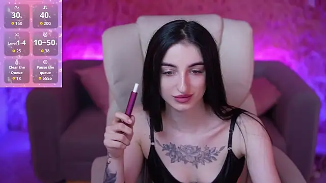 EmilyyMoon online show from 06.12.26