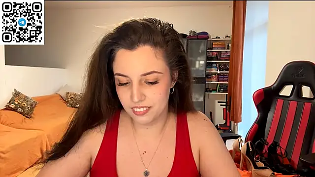Snapshot of SweetFenomen67 chatting on 06.19.26 SweetFenomen67 online show from 06.19.26