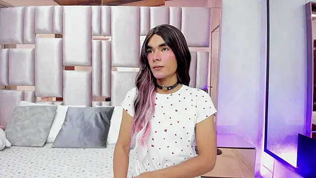 MiaBuny online show from 06.10.26