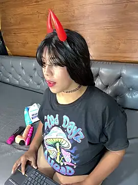 Alexia Lerner online show from 06.04.26