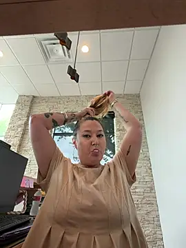 tWerKinGirl36 online show from 05.21.26