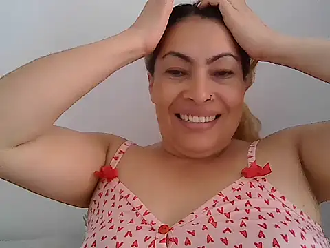 Layla-Astrum online show from 06.25.26
