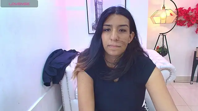Stephany triana online show from 05.26.26