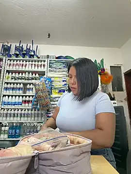 Snapshot of ISABELLA__LUNA chatting on 06.17.26 ISABELLA LUNA online show from 06.17.26