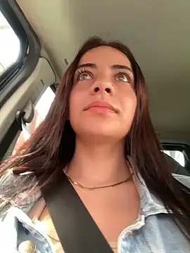 Hanna Cruz  online show from 05.20.26