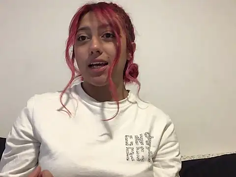 Emma Cut online show from 06.05.26