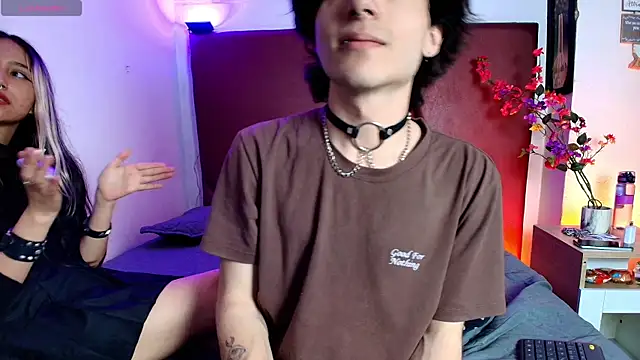 Snapshot of Chlloe_Fox chatting on 05.26.26 Chlloe Fox online show from 05.26.26