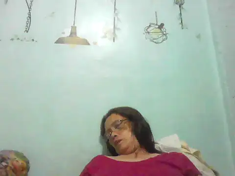 momshe2026 online show from 06.17.26