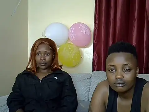 Snapshot of ebonyafriqueen1 chatting on 05.22.26 ebonyafriqueen1 online show from 05.22.26