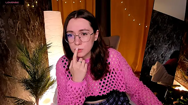 Snapshot of polly_pop_ chatting on 07.12.26 polly pop online show from 07.12.26