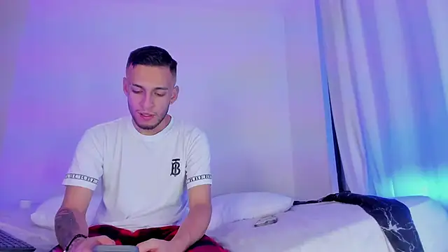  Kevin xxx online show from 09.26.25