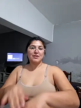 morena95  online show from 06.04.26
